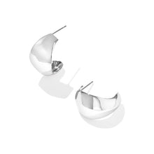 Load image into Gallery viewer, Kendra Scott Krista Huggie Earrings