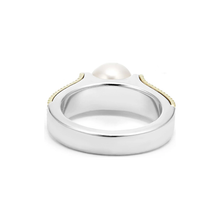 Load image into Gallery viewer, Lagos Sterling Silver and 18K Yellow Gold Luna Pearl Caviar Ring