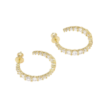 Load image into Gallery viewer, Oh She Fancy Graduated 1" Hoops in White Diamondettes