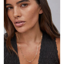 Load image into Gallery viewer, Kendra Scott Gold Courtney Paperclip Necklace