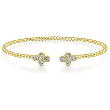 Load image into Gallery viewer, Gabriel 14K Yellow Gold Bujukan Beaded Quatrefoil Diamond Bracelet
