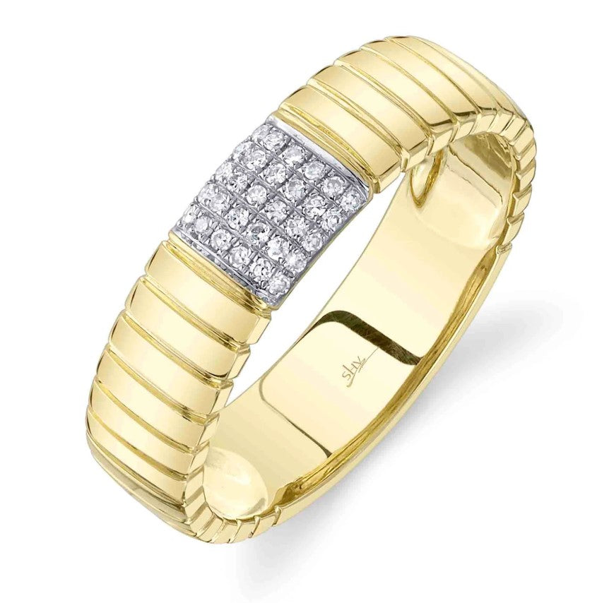 14K Yellow Gold Pave Diamond Station Fluted Ring