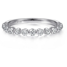 Load image into Gallery viewer, Gabriel 14K White Gold Single Shared Prong 1/2ctrw Diamond Wedding Band
