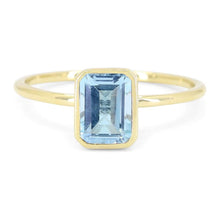 Load image into Gallery viewer, 14K Yellow Gold Emerald Cut Bezel Set Amethyst Ring
