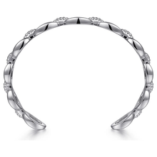 Load image into Gallery viewer, Gabriel Sterling Silver Oval Link Cuff Bangle
