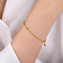 Load image into Gallery viewer, Gabriel 14K Yellow Gold Hollow Paperclip Bracelet
