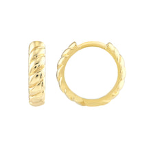 Load image into Gallery viewer, 14K Yellow Gold Ribbed Polished Huggie Hoop Earrings
