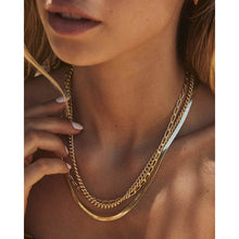 Load image into Gallery viewer, Kendra Scott Merrick Chain Necklace in Gold Metal
