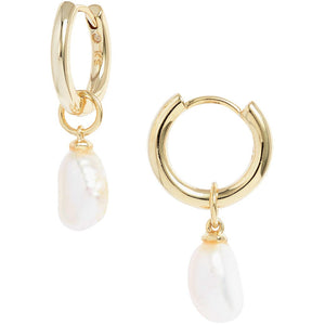 Kendra Scott Willa Gold Huggie Earrings In Pearl